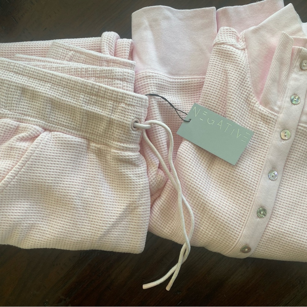 NEGATIVE Waffle Knit Set - Jogger and Pullover - Puff Pink - Small